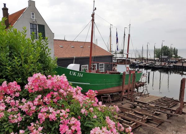 032 Het vissersdorp Urk, met keuzemogelijkheid voor het middagprogramma!