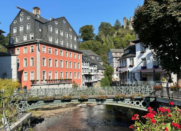 064 Monschau.......Het stadje in de Eifel