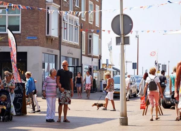 008 Katwijk.....een kustplaats met karakter!